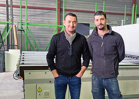 Famille Saltré dirigeant Midi Miroiterie le spécialiste du vitrage feuilleté